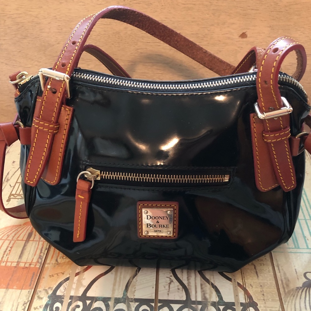 Dooney & Bourke handbag